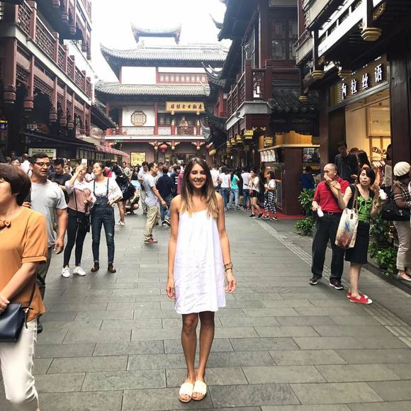 Meet your Posher, Silvana - Picture 1 of 1